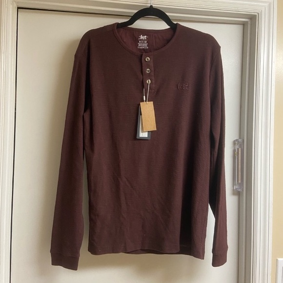 LOST Enterprises Industries Men’s Long Sleeve Shirt Logo Skate Surfboard Henley - Picture 1 of 3